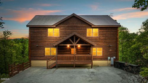 2864 Owens Ridge Way, Sevierville, TN, 37876 | Card Image