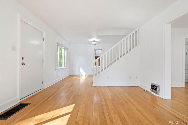 2044 Ivy St, House other with 5 bedrooms, 4 bathrooms and 5 parking in Denver CO | Image 7