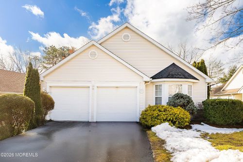 14 Oakmont Rd, Lakewood, NJ, 08701-5712 | Card Image