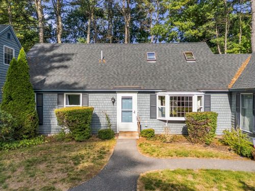 17-and-g18-17 Ward Cir, Brunswick, ME, 04011-9339 | Card Image