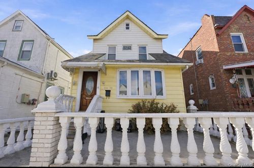 10478 129th St, South Richmond Hill, NY, 11419-3016 | Card Image