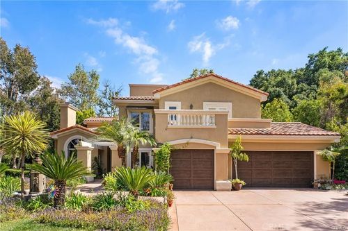 25 Via Terracaleta, Trabuco Canyon, CA, 92679-4016 | Card Image