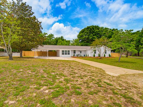 5500 Monterrey Rd, Crestview, FL, 32539-7017 | Card Image