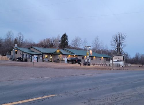 8891 Bridge Dr, SHELDON, WI, 54766-9017 | Card Image