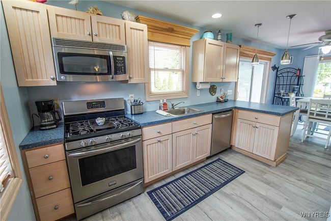 12836 Iola Dr, House other with 3 bedrooms, 2 bathrooms and null parking in Irving NY | Image 22