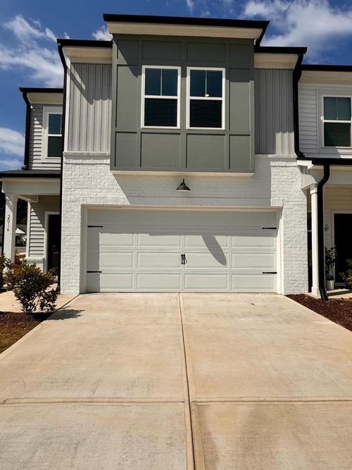 2016 Regal Dr, Durham, NC, 27703-6870 | Card Image