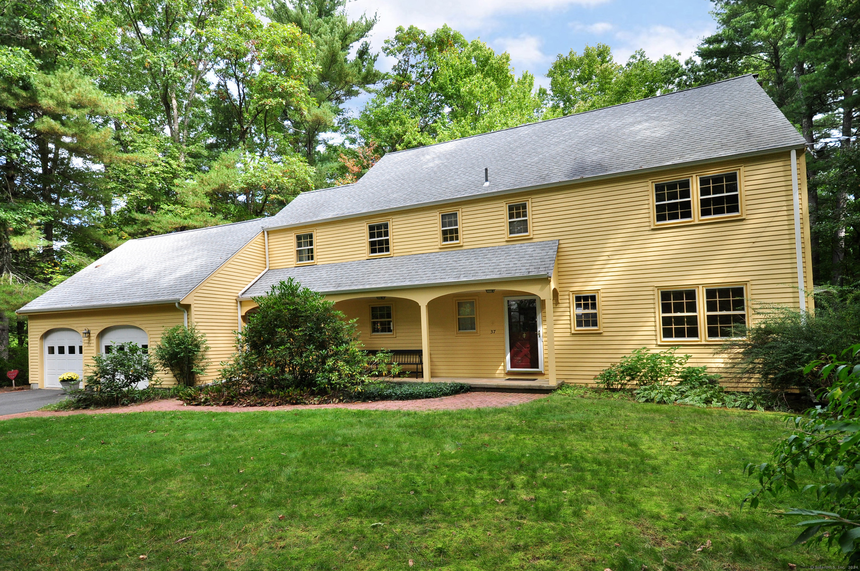 Fox Den Rd, West Simsbury, CT 06092
