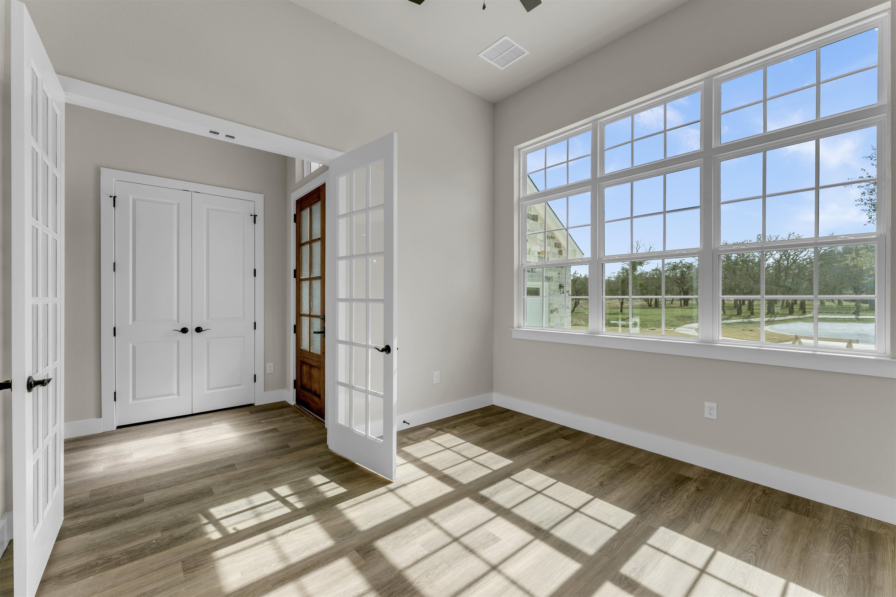 Residential in Burnet 4