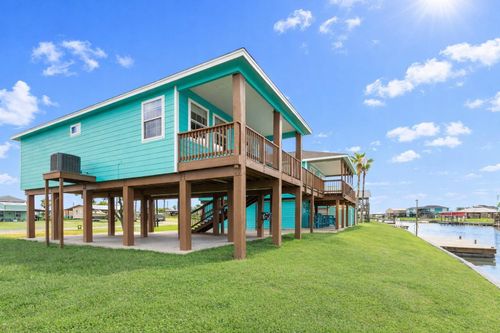 621 County Road 202, Sargent, TX, 77414-2211 | Card Image