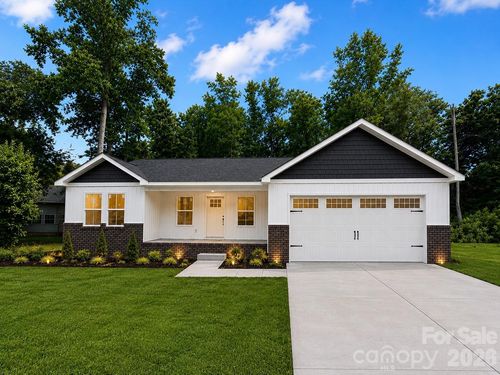 1401 Gentry Pl, Salisbury, NC, 28146-6956 | Card Image