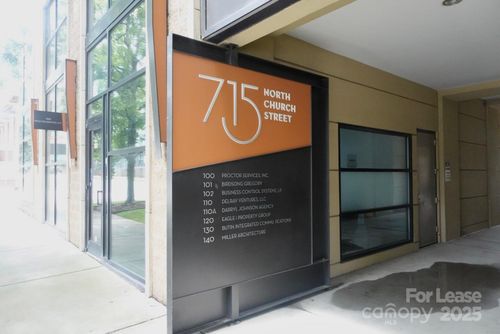 unit-301-715 N Church St, Charlotte, NC, 28202-2295 | Card Image