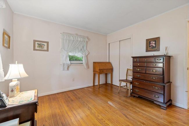 241 Hampton St, House other with 3 bedrooms, 1 bathrooms and null parking in Sag Harbor NY | Image 17