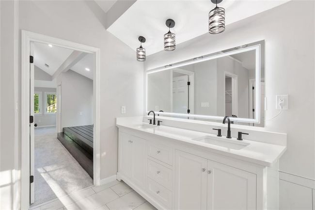 100 Little Ridge Rd, House other with 5 bedrooms, 4 bathrooms and 1 parking in Berkeley Lake GA | Image 51
