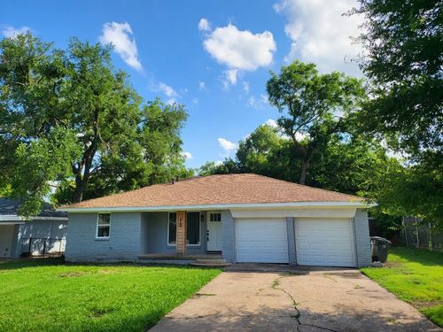 412 Ellis St, Allen, TX, 75002-2810 | Card Image