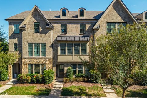 1606 Wooster St, Raleigh, NC, 27607-6079 | Card Image