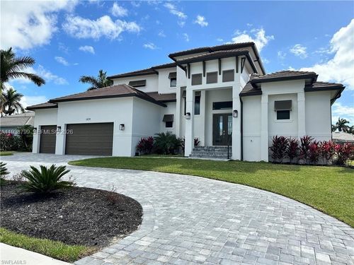 654 Bamboo Ct, MARCO ISLAND, FL, 34145-3805 | Card Image