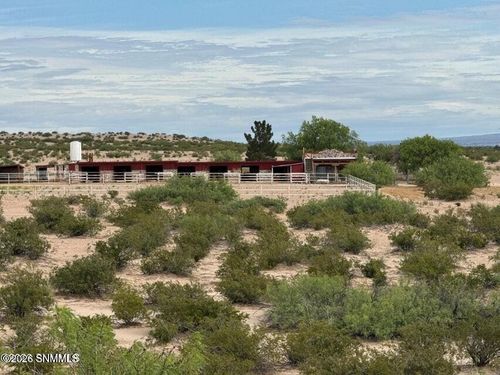 970 Valley Vista Rd, Anthony, NM, 88021-9261 | Card Image