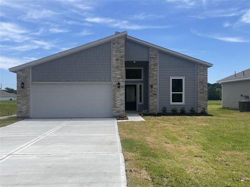 8 Greenway Dr, Trinity, TX, 75862-6988 | Card Image