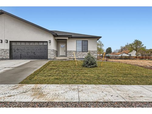 15 S Gray St, Lakewood, CO, 80226-2211 | Card Image