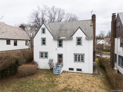 60 Parkway E, Mount Vernon, NY, 10552-1225 | Card Image