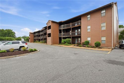 202-8530 Tidewater Dr, NORFOLK, VA, 23503-5575 | Card Image