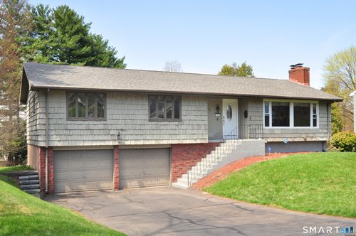 73 Norman Dr, South Windsor, CT, 06074-2812 | Card Image