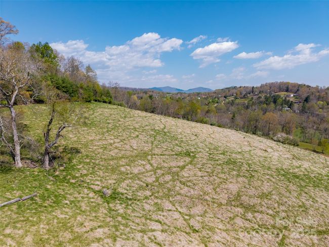 435 Upper Glady Fork Rd, House other with 2 bedrooms, 2 bathrooms and null parking in Candler NC | Image 6