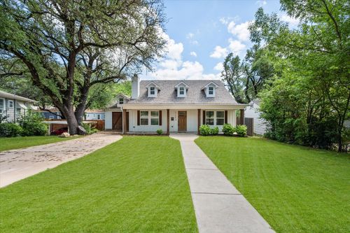 2158 Morning Glory Ave, Fort Worth, TX, 76111-1626 | Card Image