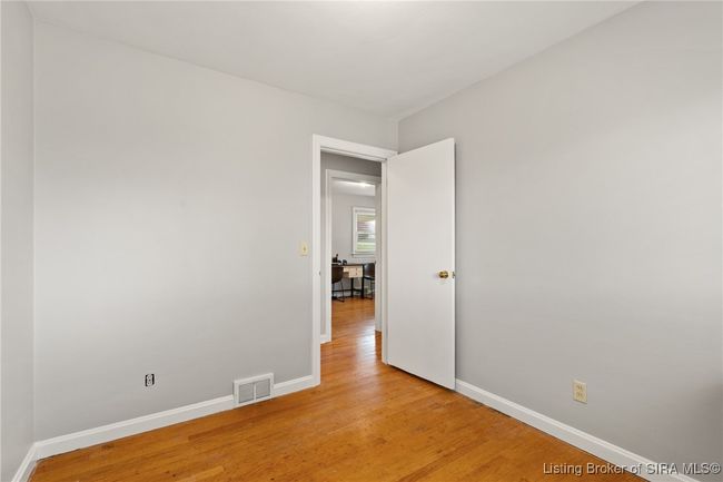 490 Morris Ave, Home with 3 bedrooms, 1 bathrooms and null parking in Corydon IN | Image 20