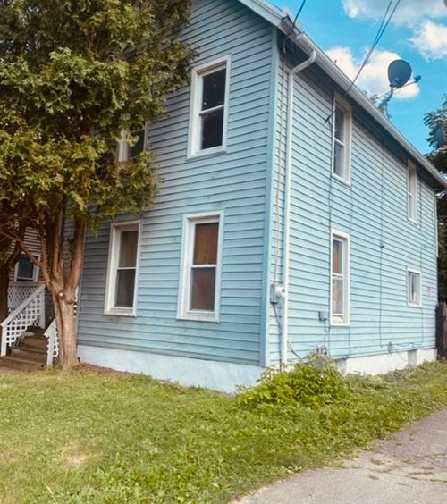 307 W Hudson St, Elmira, NY, 14904-1222 | Card Image