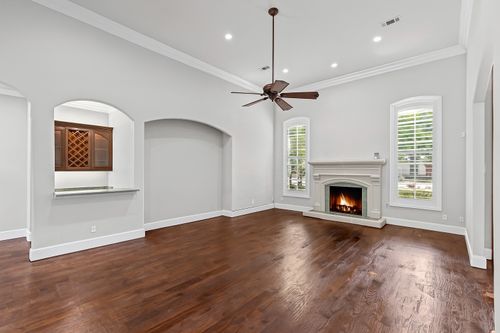 6207 Walnut Hill Ln, Dallas, TX, 75230-5114 | Card Image