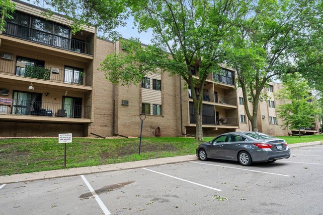 5-web-or-mls-5697_Green_Circle_Dr_Unit_319-115.jpg | Image 26