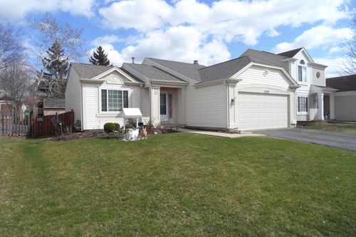 1337 Eastwood Dr, Aurora, IL, 60506-1423 | Card Image