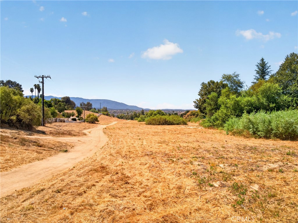Land in Temecula 4