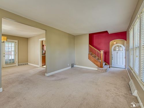 322 Shadowlawn, Monroe, MI, 48162-2769 | Card Image