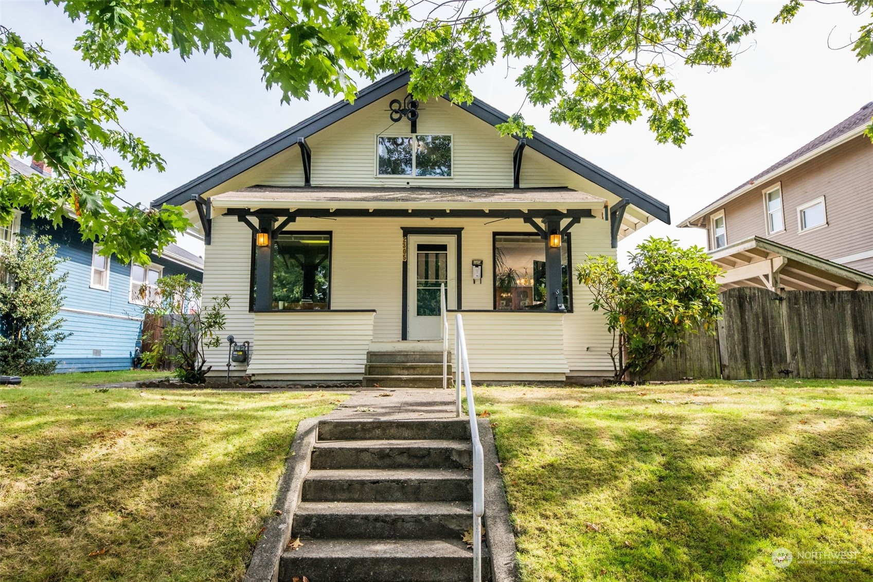 Baker Ave, Everett, WA 98201