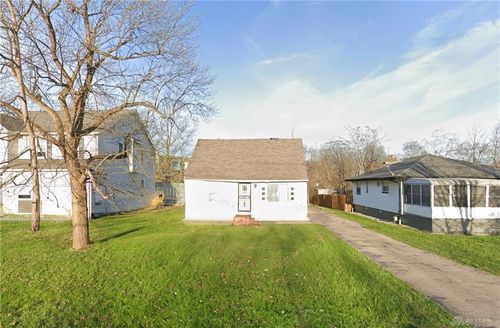 7262 Free Ave, Oakwood Village, OH, 44146-5428 | Card Image