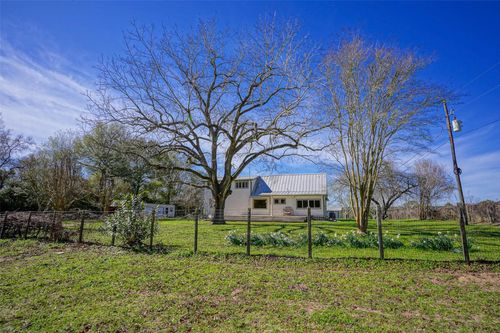 10713 County Road 446, Navasota, TX, 77868-5201 | Card Image