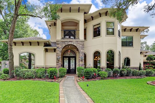 1611 Lynnview Dr, Houston, TX, 77055-3429 | Card Image