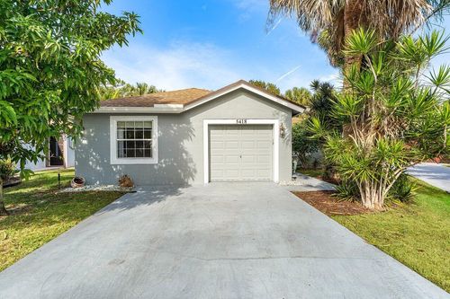 5418 Club Cir, Haverhill, FL, 33415-1262 | Card Image