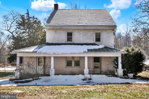 1250 New Philadelphia Rd, POTTSTOWN, PA, 19465-8666 | Card Image