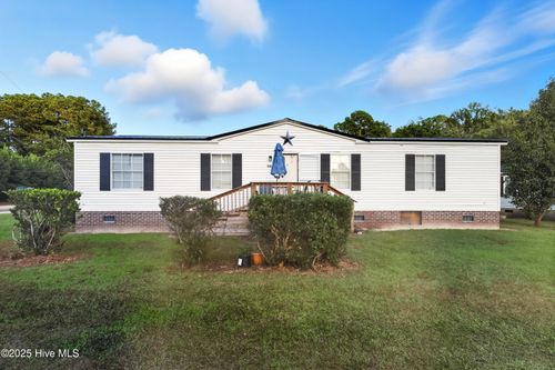 1025 White Lake Dr, Elizabethtown, NC, 28337-6551 | Card Image