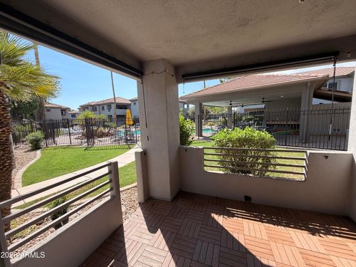 1040-7401 W Arrowhead Clubhouse Dr, Glendale, AZ, 85308-8808 | Card Image