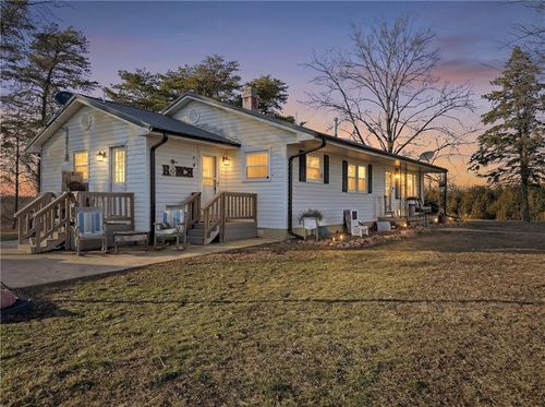 20567 York Rd, Brunswick, MO, 65236-2233 | Card Image