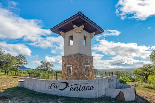 522 Bendito Way, Marble Falls, TX, 78654-6272 | Card Image