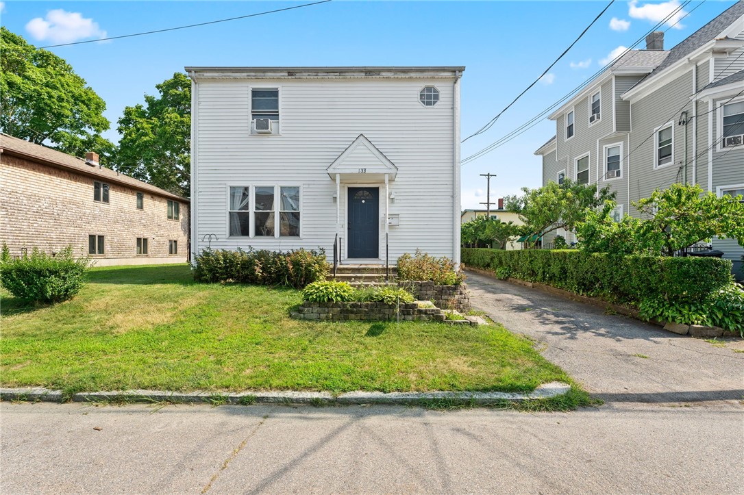 Suffolk Ave, Pawtucket, RI 02861