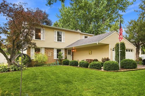 12100 50th Avenue N, Plymouth, MN, 55442 | Card Image