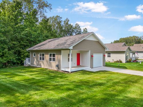 6632 Front St, Lake Ann, MI, 49650-8718 | Card Image