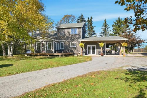 9043 Ridge Rd, Welland, ON, L3B5N7 | Card Image