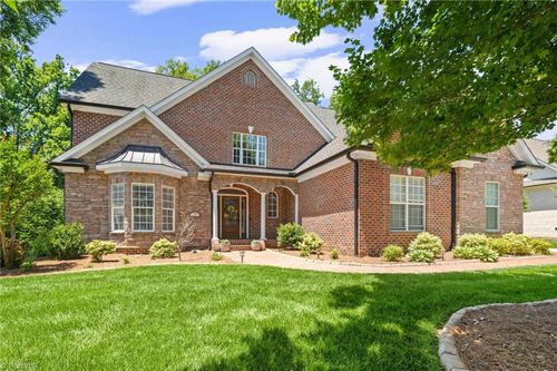225 Heatherwood Dr, Winston Salem, NC, 27107-6072 | Card Image